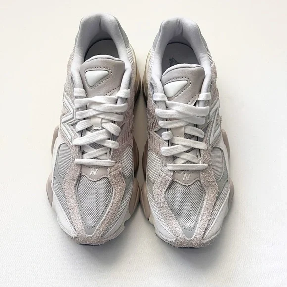 New Balance 9060 Gray 8.5 women’s - Picture 5 of 8
